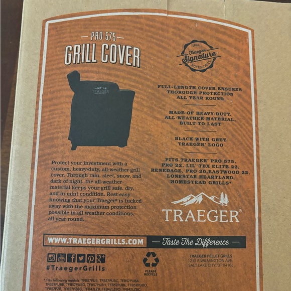 Traeger Pro 575 Grill Cover NWT - Picture 2 of 8